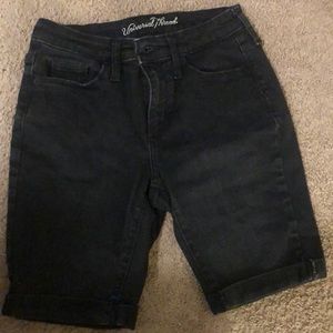 Prettylittlething, black shorts, size 4reg